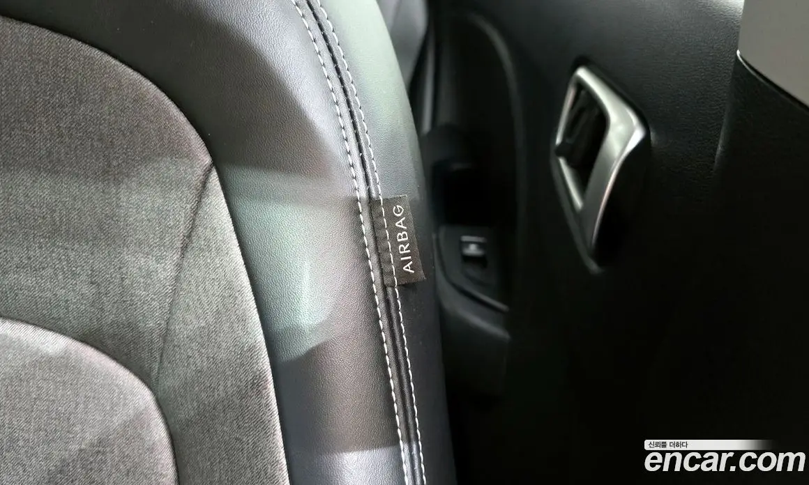 Hyundai Venue 2019 1.6 автомат (гидро), фото 29