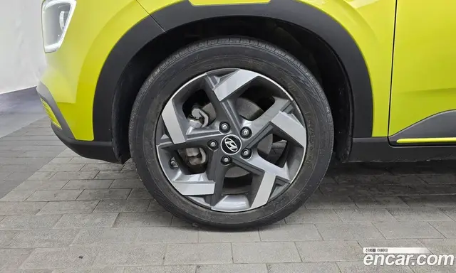 Hyundai Venue 2020 1.6 автомат (гидро), миниатюра 5 Hyundai Venue 2020 1.6 автомат (гидро), миниатюра 5