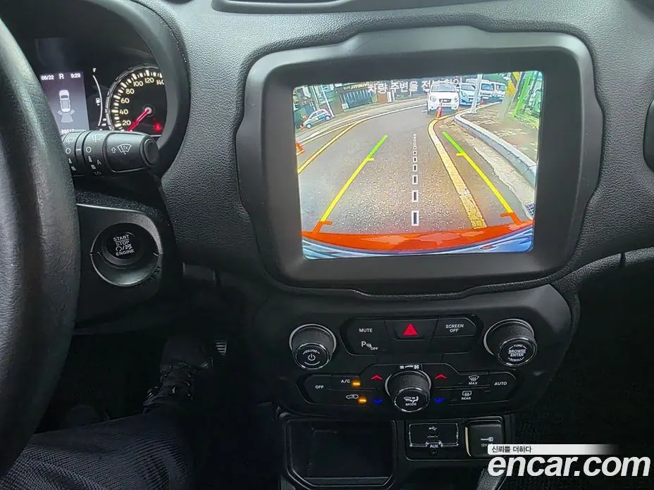 Jeep Renegade 2018 2.4 автомат (гидро), фото 13