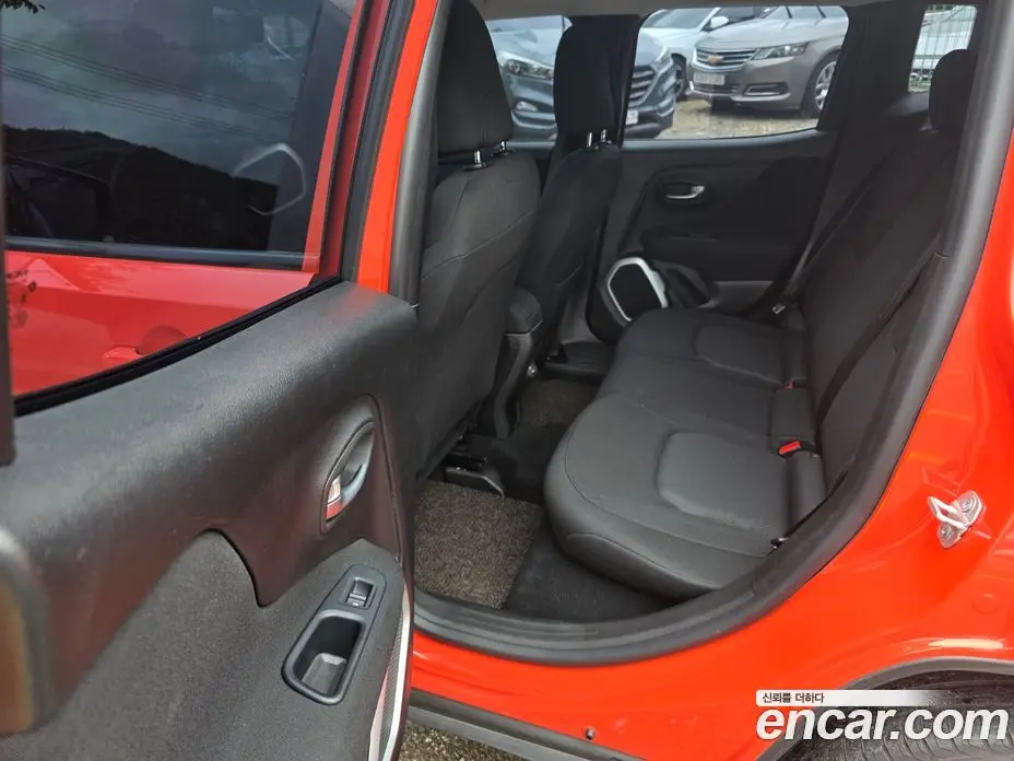 Jeep Renegade 2018 2.4 автомат (гидро), фото 16