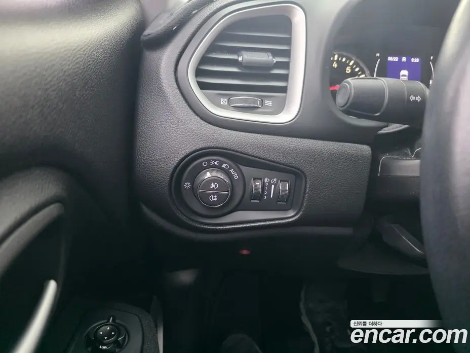 Jeep Renegade 2018 2.4 автомат (гидро), фото 17