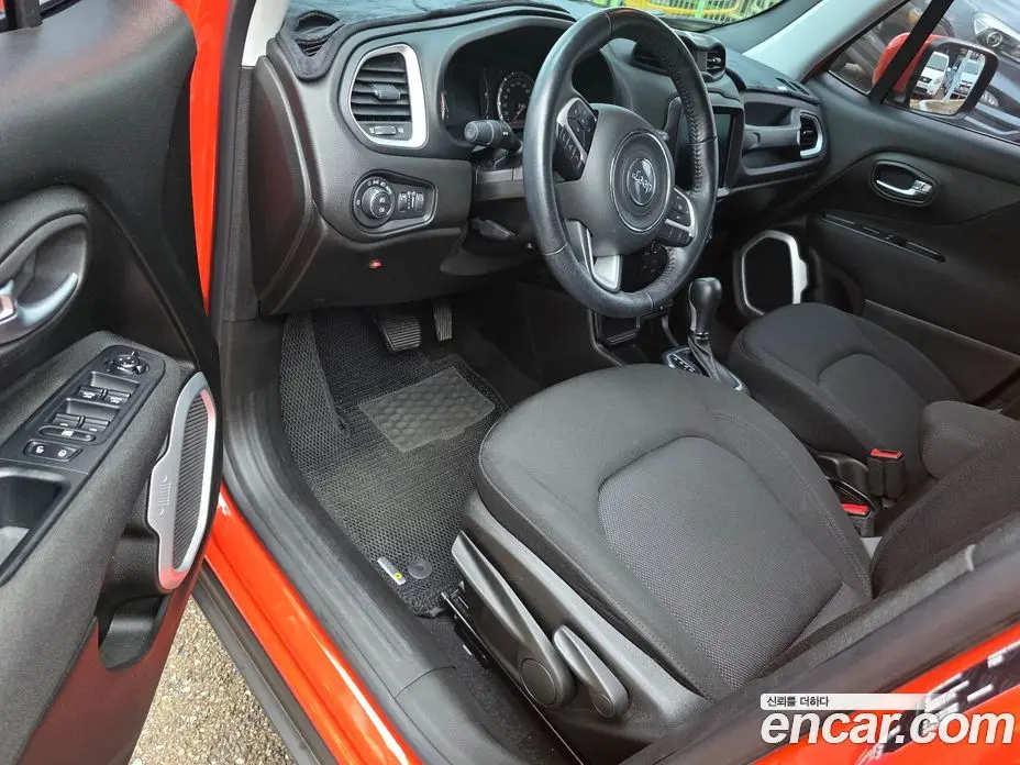 Jeep Renegade 2018 2.4 автомат (гидро), фото 10
