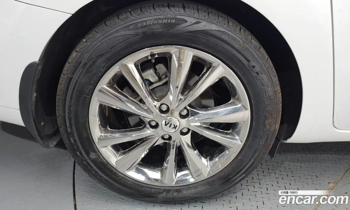 Kia Carnival 2019 2.2 автомат (гидро), фото 5