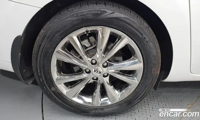 Kia Carnival 2019 2.2 автомат (гидро), миниатюра 5
