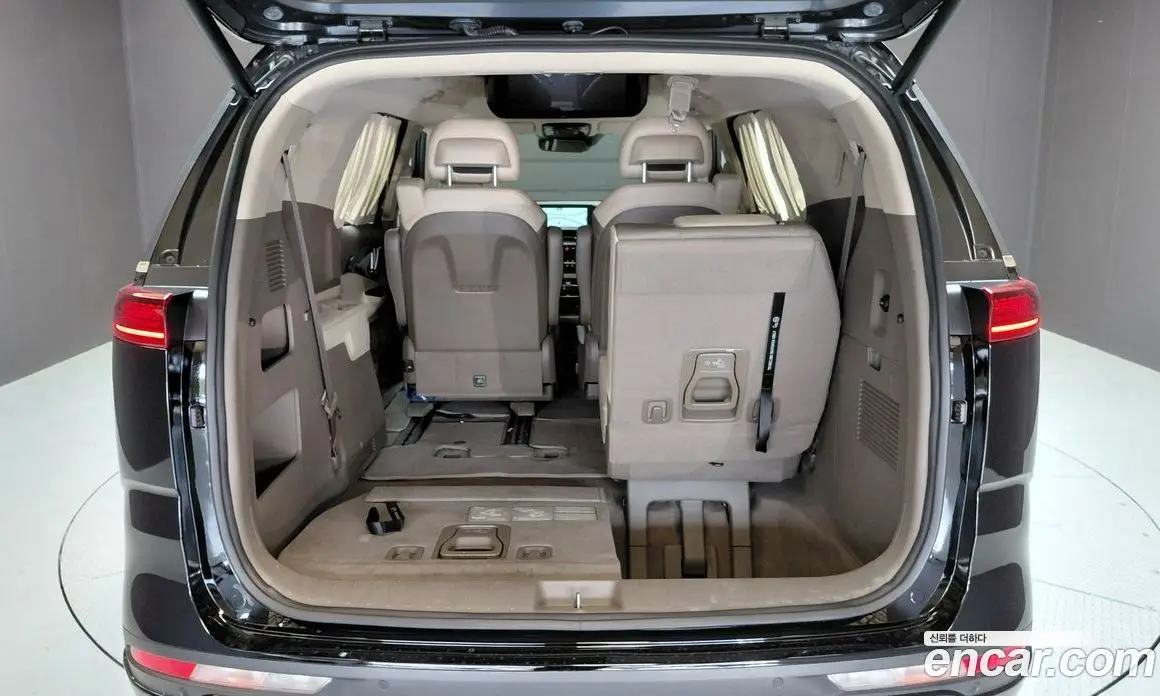Kia Carnival 2022 3.5 автомат (гидро), фото 25