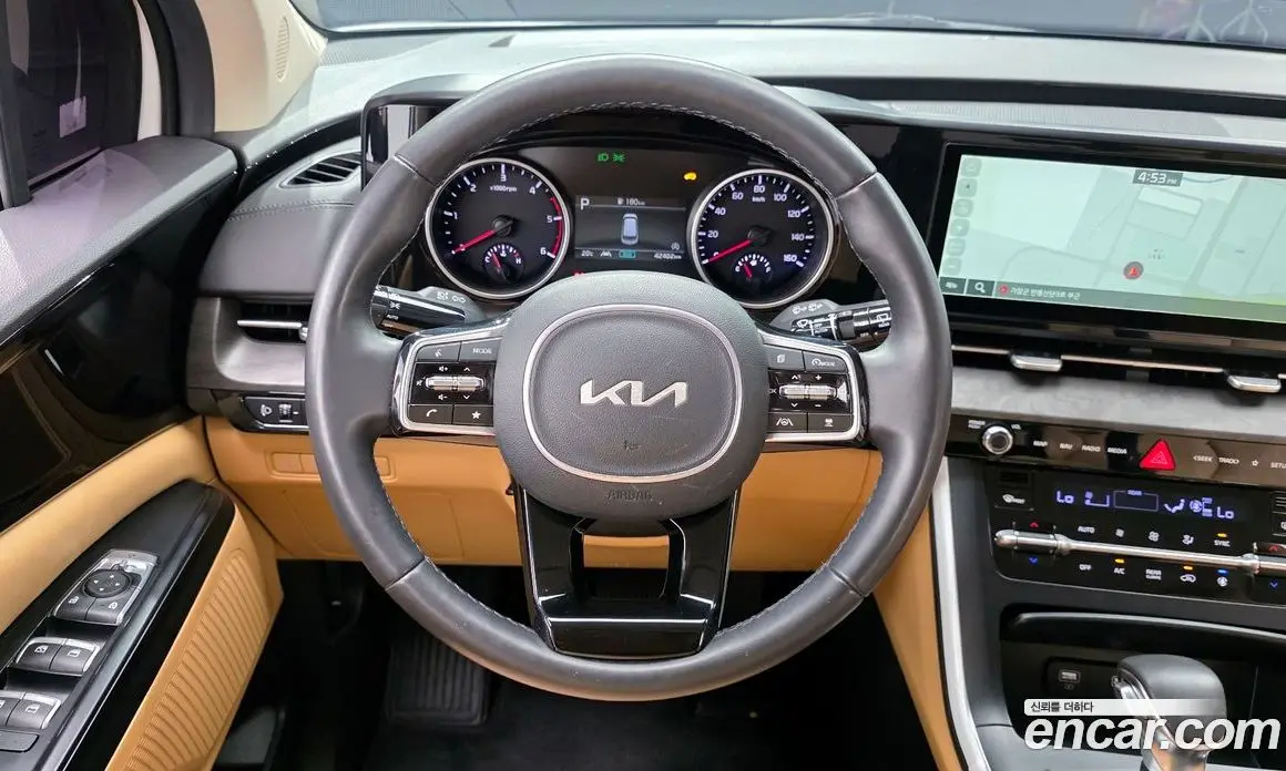 Kia Carnival 2023 2.2 автомат (гидро), фото 20