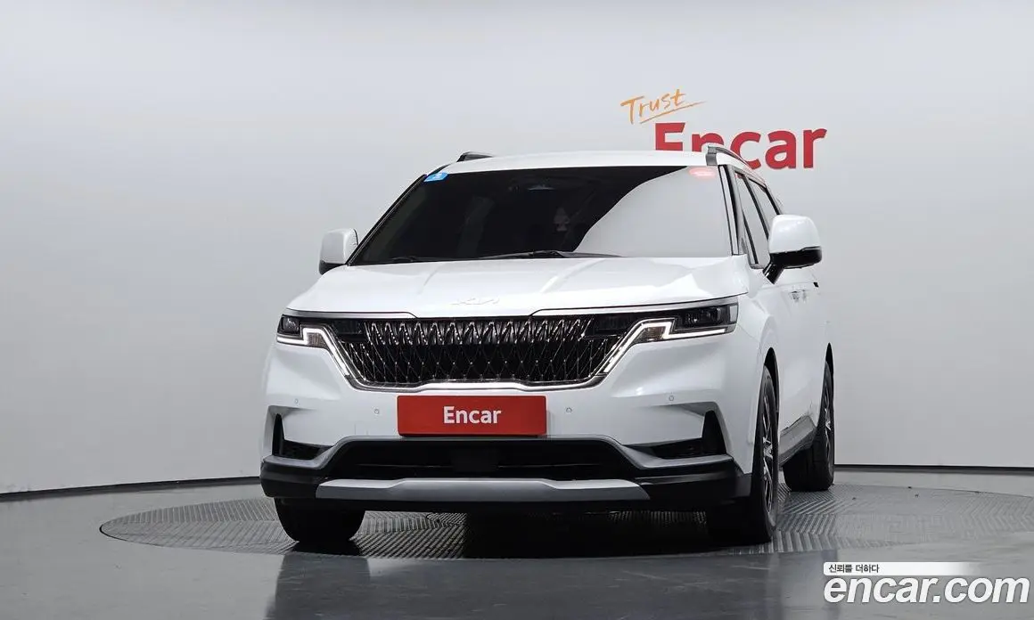 Kia Carnival 2023 2.2 автомат (гидро), фото 3
