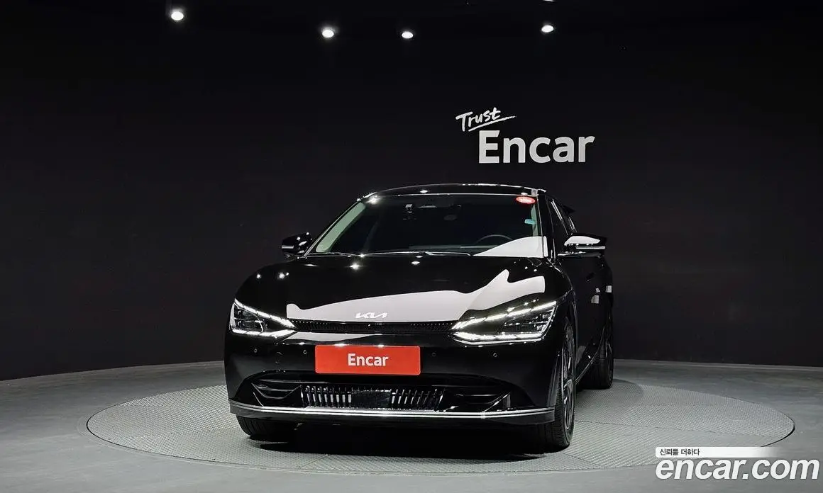 Kia EV6 2023 0.1 автомат (гидро), фото 3