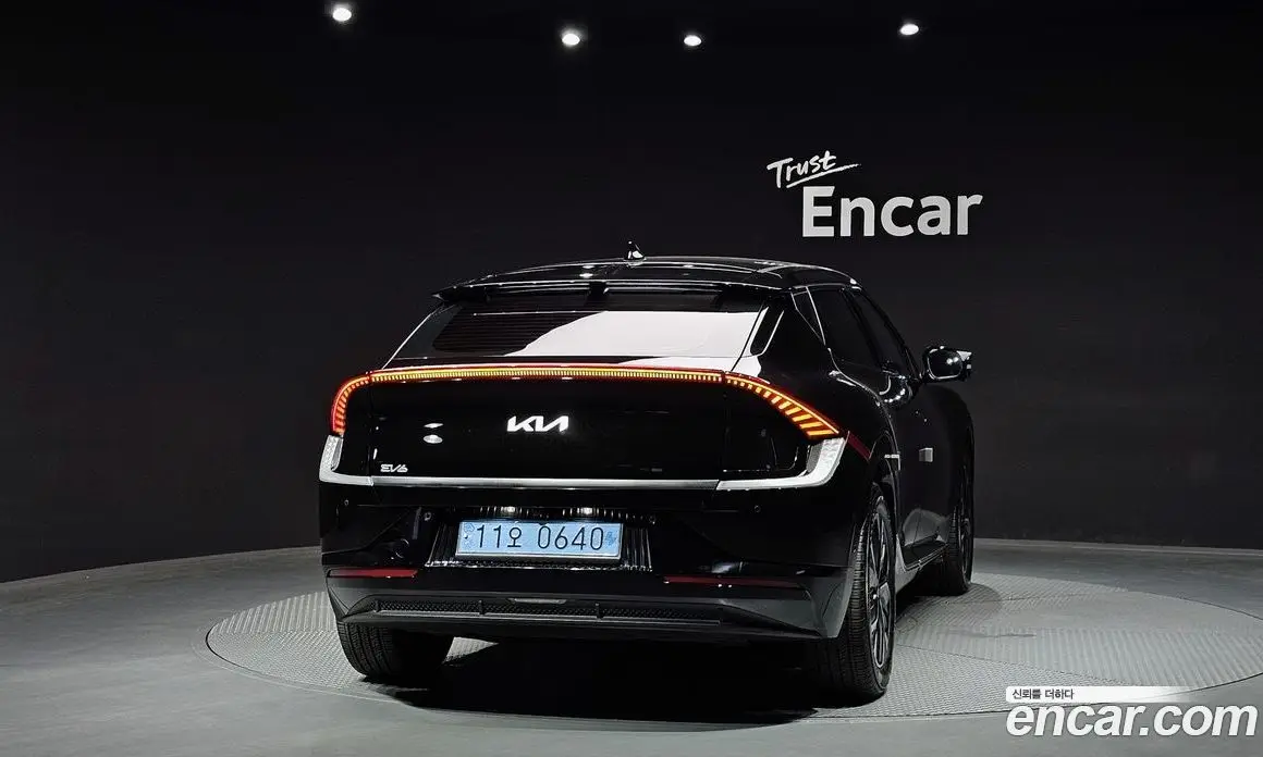 Kia EV6 2023 0.1 автомат (гидро), фото 4