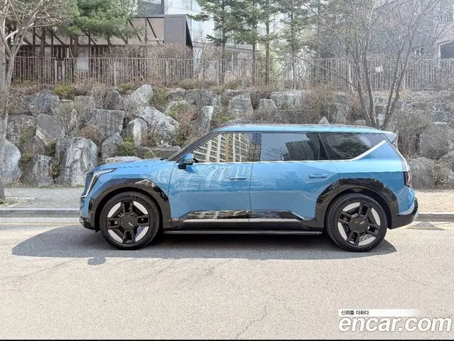 Kia EV9, 2025, 16 950 км