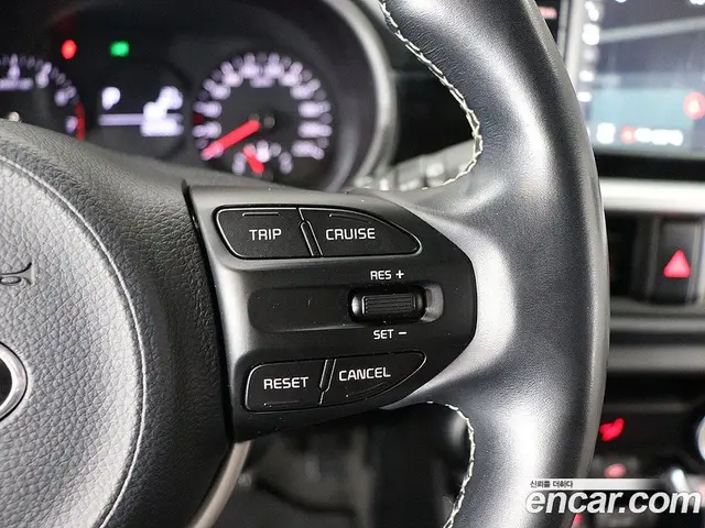 Kia Morning 2017 1.0 автомат (гидро), миниатюра 12