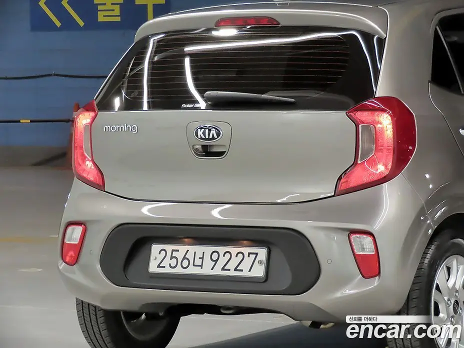Kia Morning 2019 1.0 автомат (гидро), фото 19