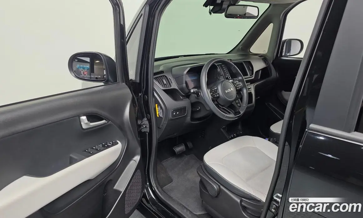 Kia Ray 2023 0.1 автомат (гидро), фото 13