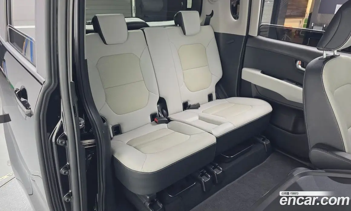 Kia Ray 2023 0.1 автомат (гидро), фото 18