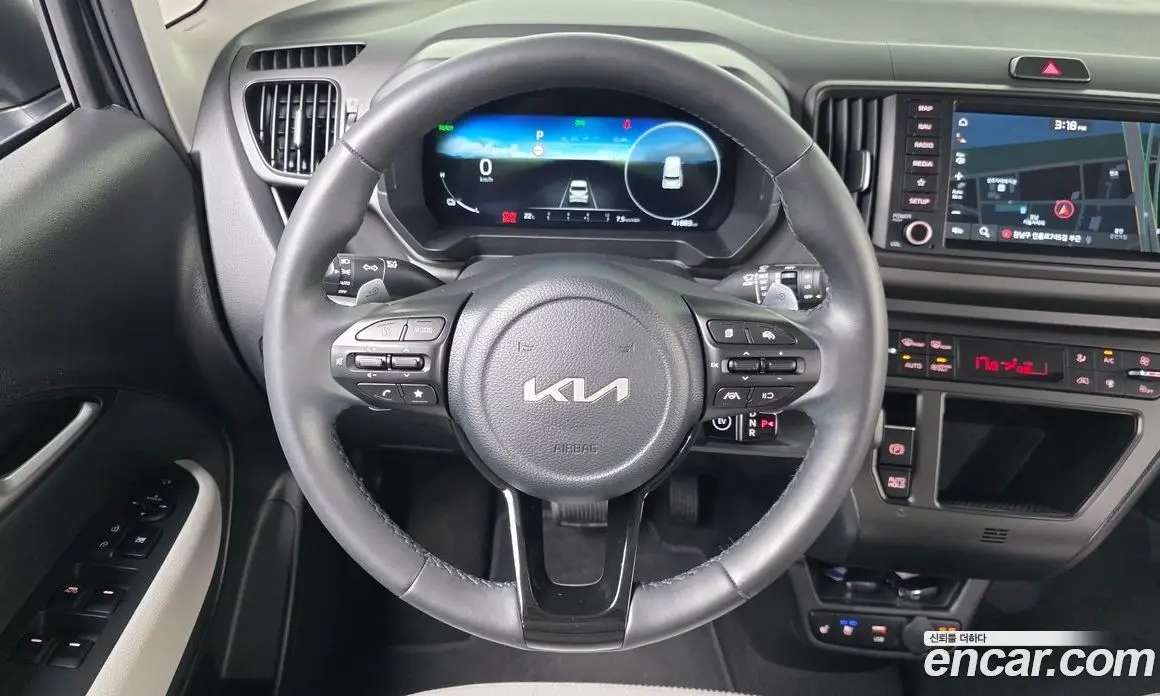 Kia Ray 2023 0.1 автомат (гидро), фото 19