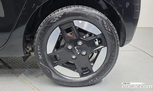 Kia Ray 2023 0.1 автомат (гидро), миниатюра 7