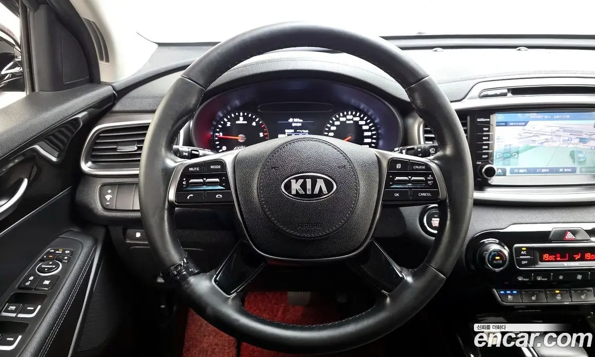 Kia Sorento 2017 2.0 автомат (гидро), фото 13