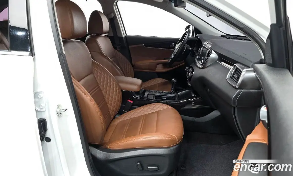 Kia Sorento 2019 2.0 автомат (гидро), фото 16