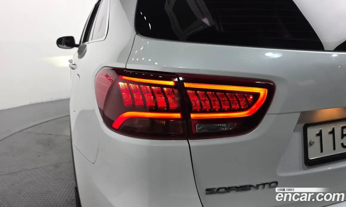 Kia Sorento 2019 2.0 автомат (гидро), фото 9
