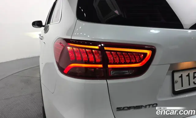 Kia Sorento 2019 2.0 автомат (гидро), миниатюра 9