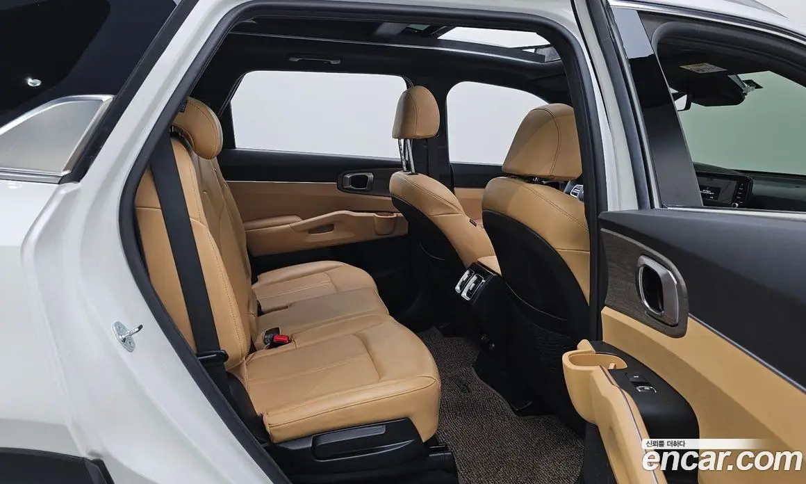 Kia Sorento 2022 2.2 автомат (гидро), фото 15