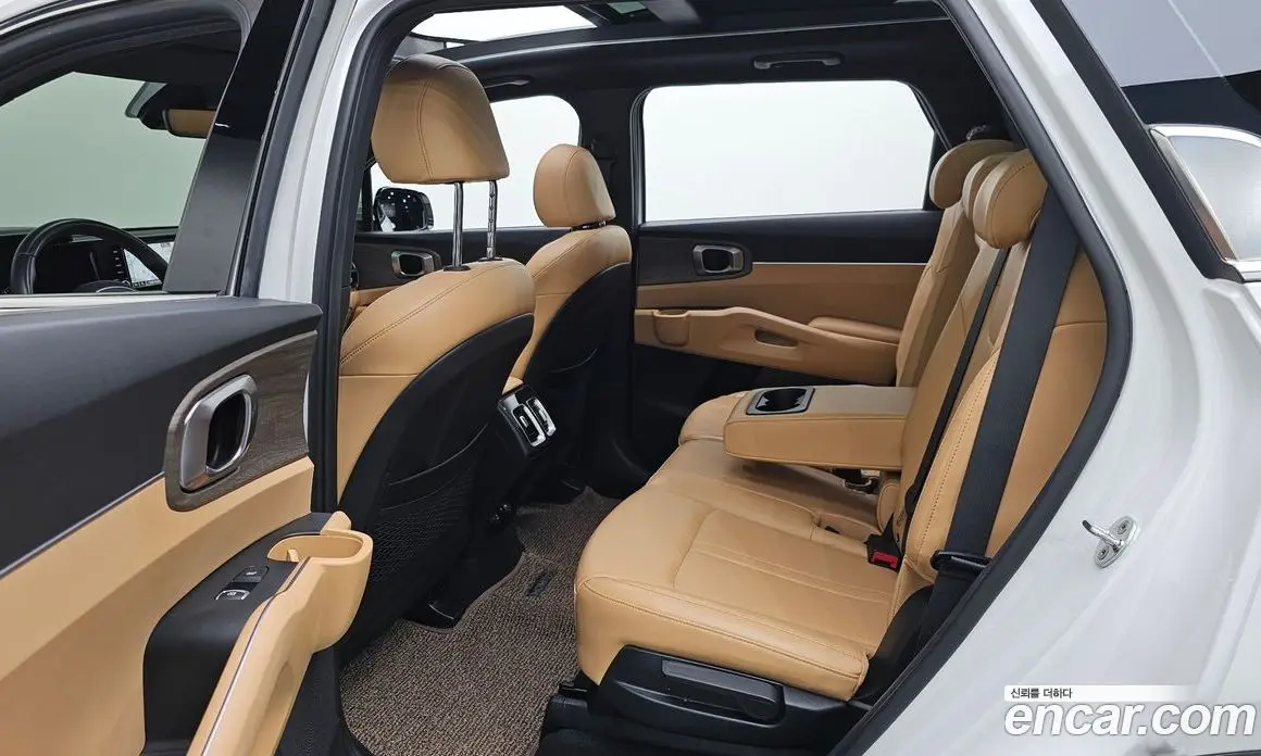 Kia Sorento 2022 2.2 автомат (гидро), фото 17