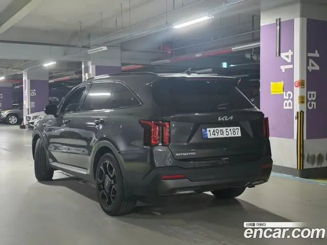 Kia Sorento 2023 2.5 автомат (гидро), миниатюра 2