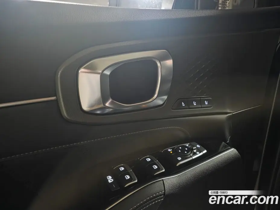 Kia Sorento 2023 2.5 автомат (гидро), фото 16