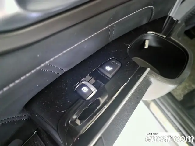 Kia Sorento 2023 2.5 автомат (гидро), миниатюра 10