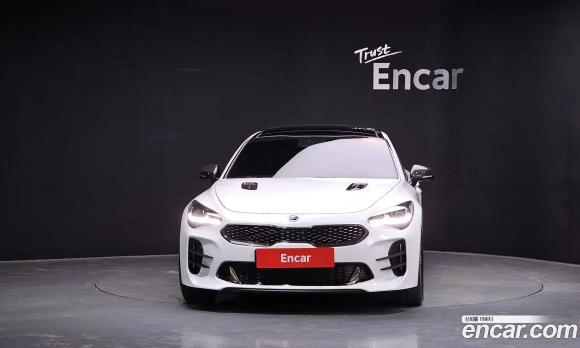 Kia Stinger 2020 3.3 автомат (гидро), фото 2 Kia Stinger 2020 3.3 автомат (гидро), фото 2