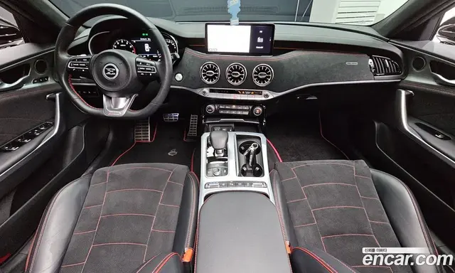 Kia Stinger 2020 3.3 автомат (гидро), миниатюра 9 Kia Stinger 2020 3.3 автомат (гидро), миниатюра 9