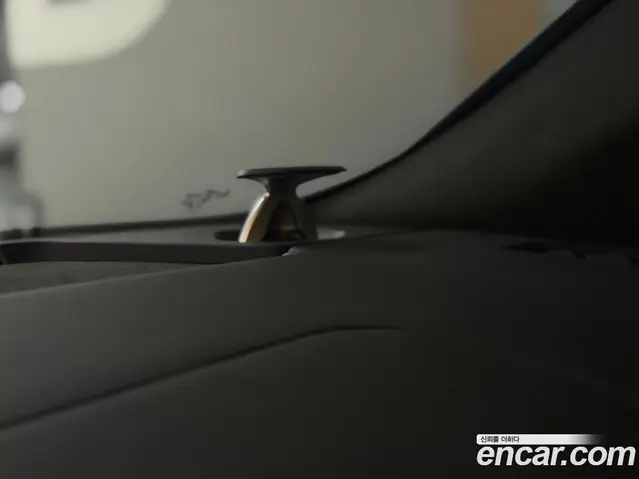 Lamborghini Urus 2025 4.0 автомат (гидро), миниатюра 12