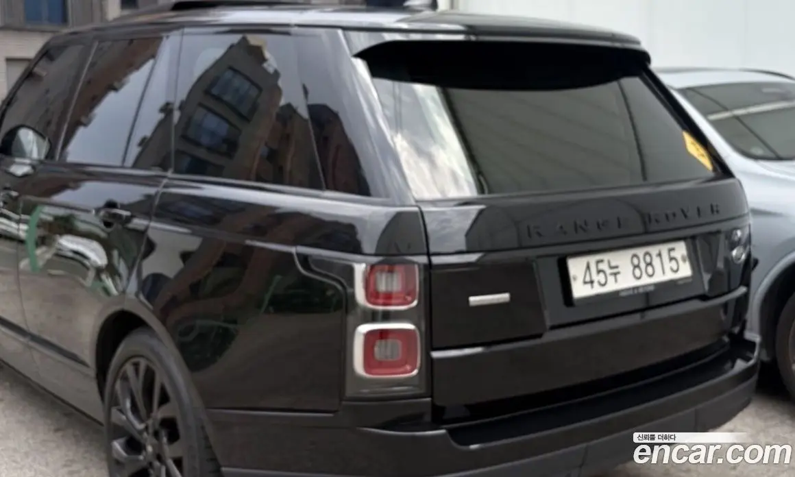 Land Rover Range Rover 2018 4.4 автомат (гидро), фото 4
