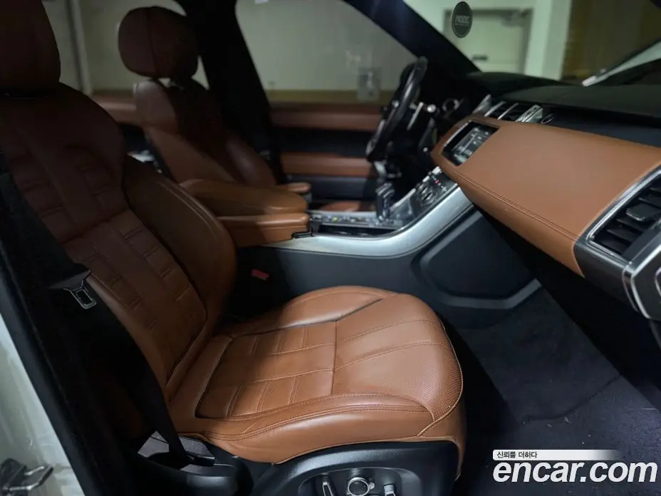 Land Rover Range Rover Sport 2017 3.0 автомат (гидро), фото 9 Land Rover Range Rover Sport 2017 3.0 автомат (гидро), фото 9