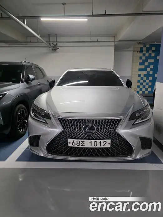 Lexus LS 2017 3.5 автомат (гидро), миниатюра 3 Lexus LS 2017 3.5 автомат (гидро), миниатюра 3