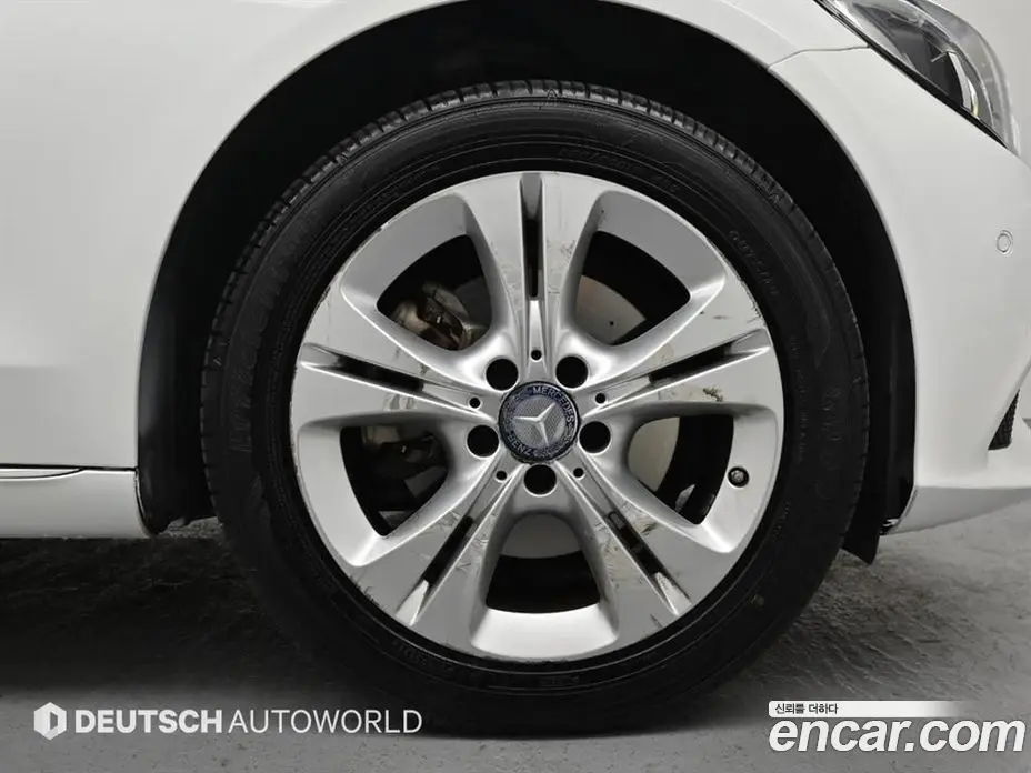 Mercedes-Benz C-Class 2015 2.1 автомат (гидро), фото 5 Mercedes-Benz C-Class 2015 2.1 автомат (гидро), фото 5