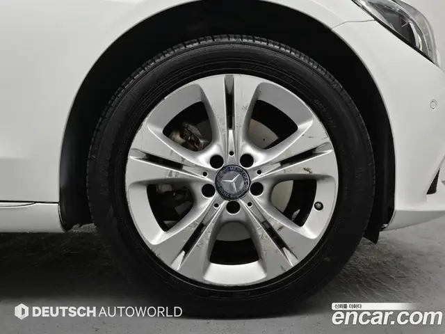 Mercedes-Benz C-Class 2015 2.1 автомат (гидро), миниатюра 5 Mercedes-Benz C-Class 2015 2.1 автомат (гидро), миниатюра 5