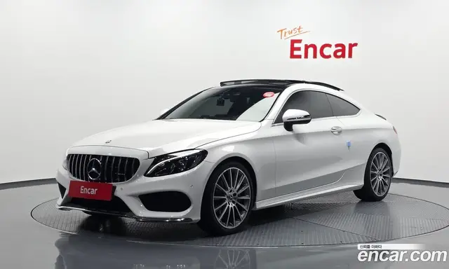 Mercedes-Benz C-Class, 2016, 115 128 км