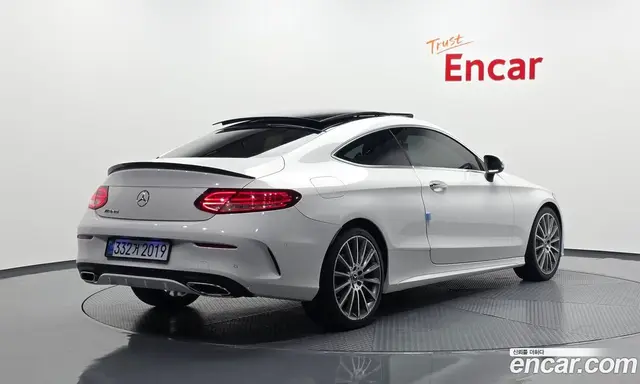 Mercedes-Benz C-Class 2016 2.0 автомат (гидро), миниатюра 2