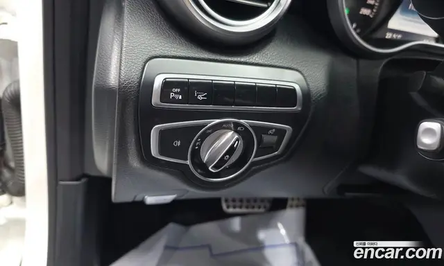 Mercedes-Benz C-Class 2016 2.0 автомат (гидро), миниатюра 12