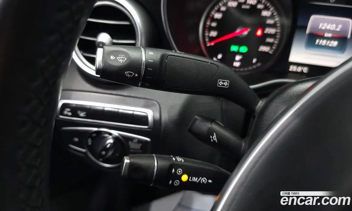 Mercedes-Benz C-Class 2016 2.0 автомат (гидро), фото 14