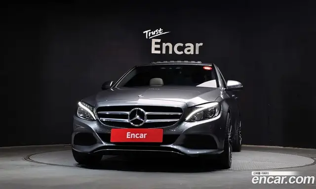 Mercedes-Benz C-Class 2017 2.0 автомат (гидро), миниатюра 3