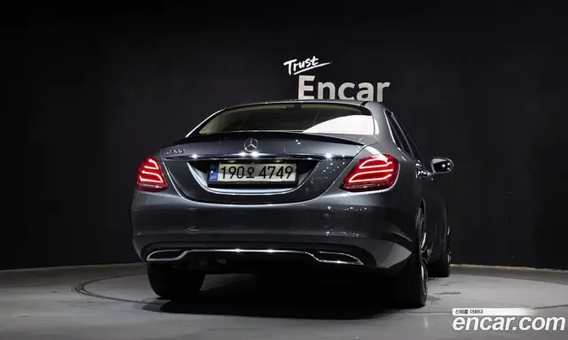 Mercedes-Benz C-Class 2017 2.0 автомат (гидро), миниатюра 4
