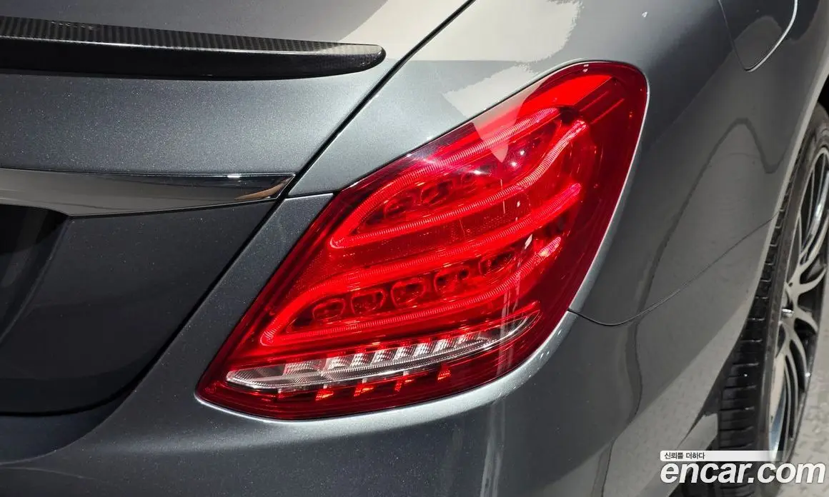 Mercedes-Benz C-Class 2017 2.0 автомат (гидро), фото 9