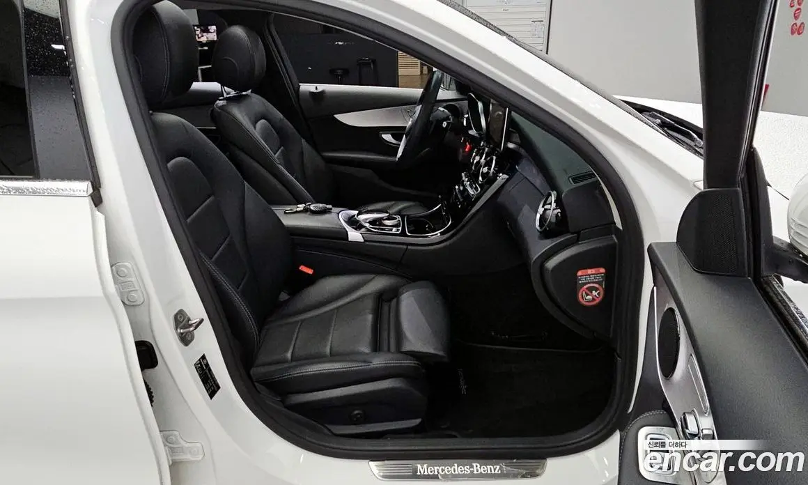 Mercedes-Benz C-Class 2018 2.0 автомат (гидро), фото 12