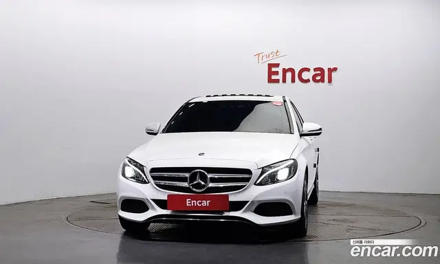 Mercedes-Benz C-Class 2018 2.0 автомат (гидро), миниатюра 3