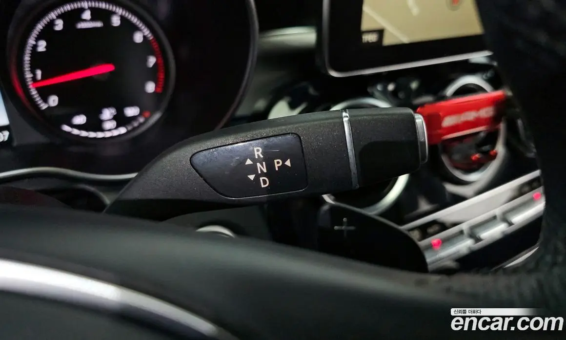 Mercedes-Benz C-Class 2018 2.0 автомат (гидро), фото 9