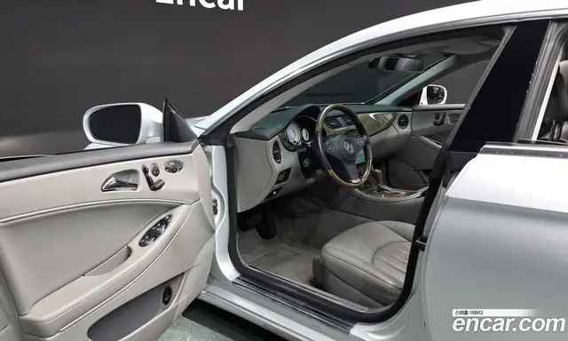 Mercedes-Benz CLS-Class 2008 3.5 автомат (гидро), миниатюра 10