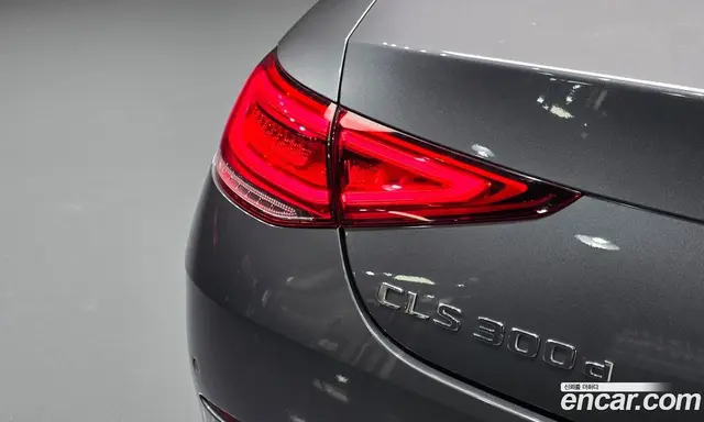 Mercedes-Benz CLS-Class 2019 1.9 автомат (гидро), миниатюра 9