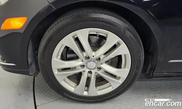 Mercedes-Benz E-Class 2011 3.5 автомат (гидро), миниатюра 5